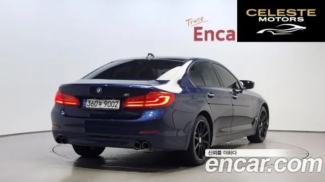 BMW Série 5 (G30) 520i Luxury 2018 — photo 2 sur 20