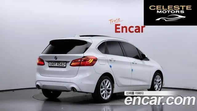 BMW Série 2 Active Tourer (F45) Joy 2019 — photo 2 sur 26