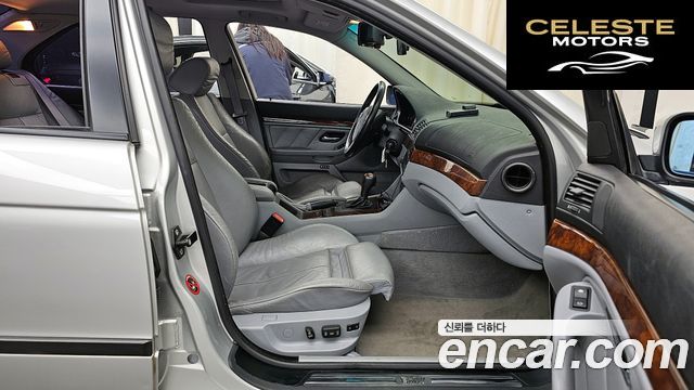 BMW Série 5 540i 1999 — photo 11 sur 26