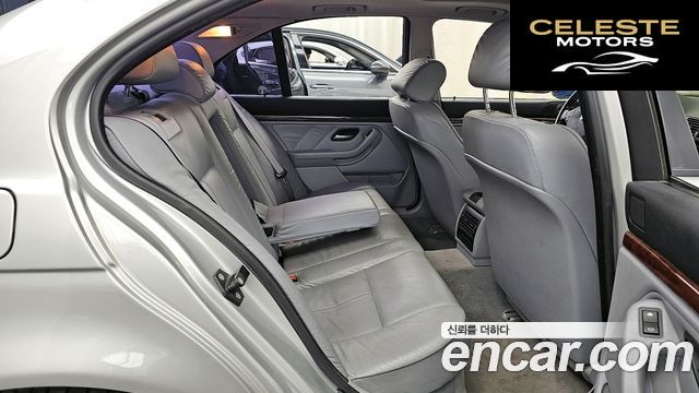 BMW Série 5 540i 1999 — photo 12 sur 26