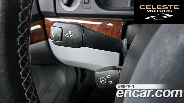 BMW Série 5 540i 1999 — photo 14 sur 26
