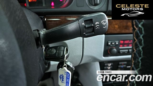 BMW Série 5 540i 1999 — photo 15 sur 26
