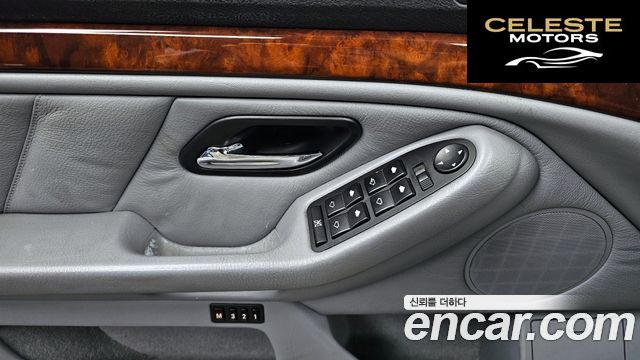 BMW Série 5 540i 1999 — photo 18 sur 26