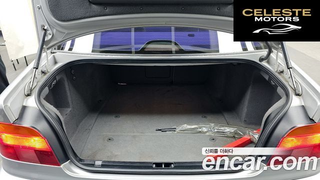 BMW Série 5 540i 1999 — photo 20 sur 26