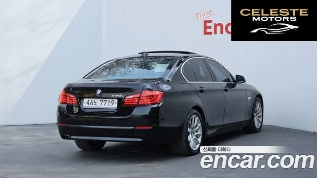 BMW Série 5 (F10) 528i 2013 — photo 2 sur 20