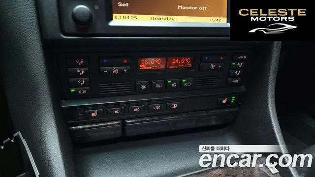 BMW Série 7 728iL 2001 — photo 16 sur 20