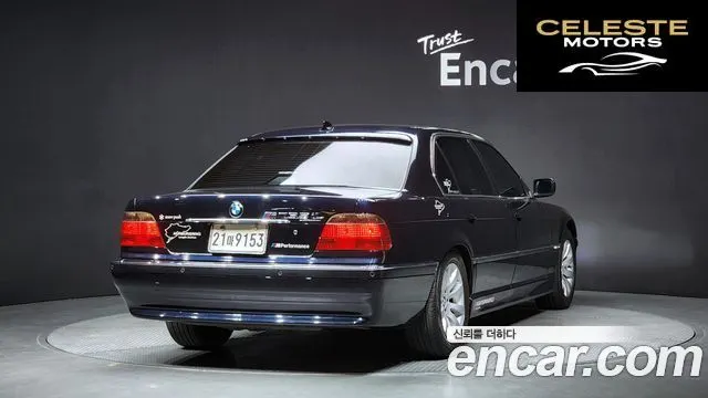 BMW Série 7 728iL 2001 — photo 2 sur 20
