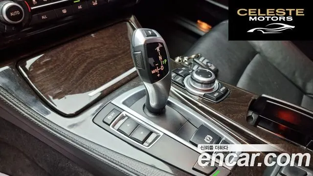 BMW Série 5 (F10) 520d 2013 — photo 9 sur 20