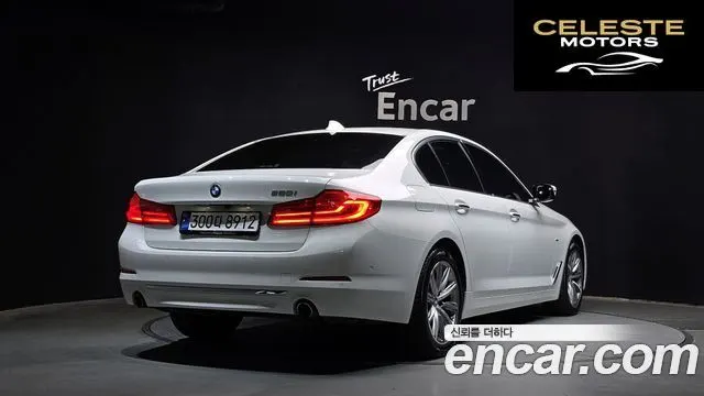 BMW Série 5 (G30) 520i Luxury 2018 — photo 2 sur 20