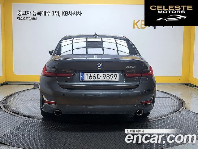 BMW Série 3 (G20) 320i Luxury 2020 — photo 4 sur 23
