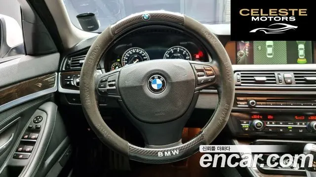 BMW Série 5 (F10) 528i 2013 — photo 13 sur 20