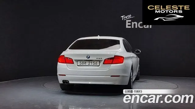 BMW Série 5 (F10) 528i 2013 — photo 4 sur 20