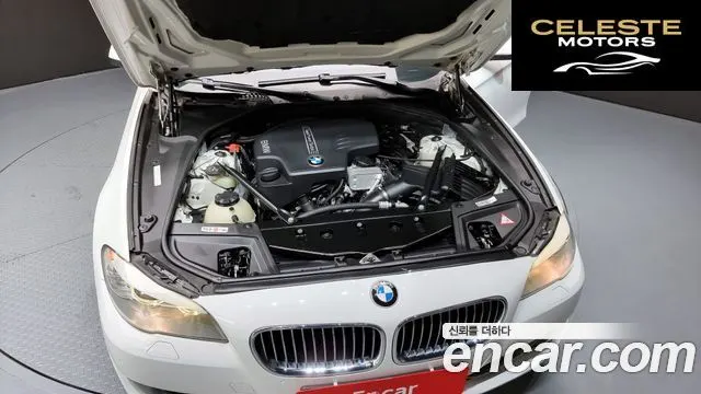BMW Série 5 (F10) 528i 2013 — photo 6 sur 20
