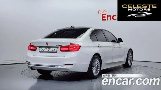 BMW Série 3 (F30) 320i Luxury 2016 — photo 2 sur 20