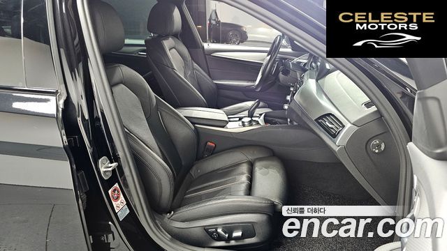 BMW Série 5 (G30) 520d xDrive M Sport 2017 — photo 10 sur 20