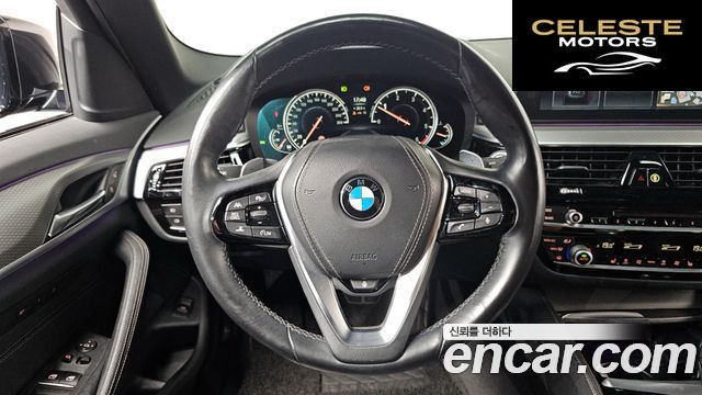 BMW Série 5 (G30) 520d xDrive M Sport 2017 — photo 13 sur 20