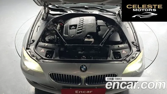 BMW Série 5 (F10) 528i 2011 — photo 6 sur 20