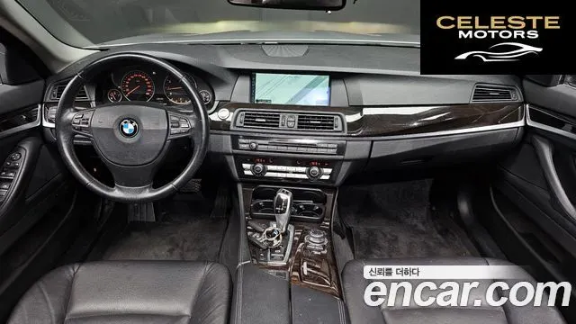 BMW Série 5 (F10) 528i 2011 — photo 7 sur 20