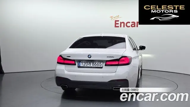 BMW Série 5 (G30) 530i xDrive M Sport 2021 — photo 4 sur 20