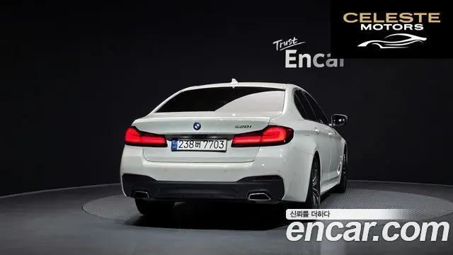 BMW Série 5 (G30) 520i M Sport 2021 — photo 4 sur 20