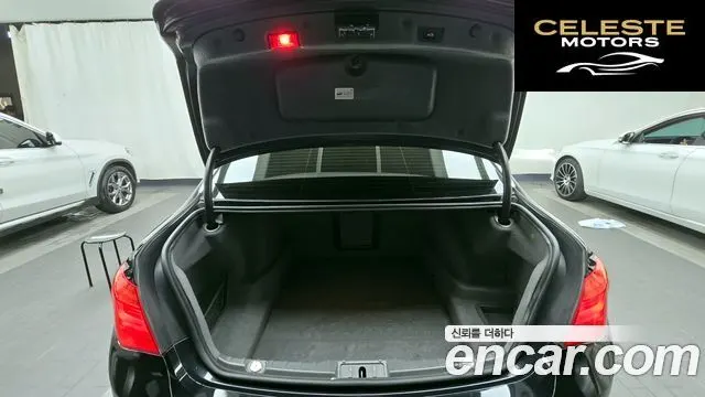 BMW Série 7 (F01) 740Li 2010 — photo 20 sur 20
