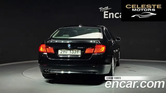 BMW Série 5 (F10) 528i xDrive 2012 — photo 4 sur 20