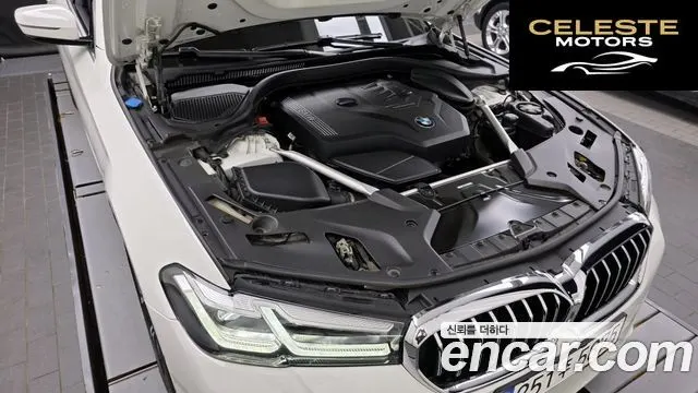 BMW Série 5 (G30) 530i xDrive M Sport 2021 — photo 6 sur 26