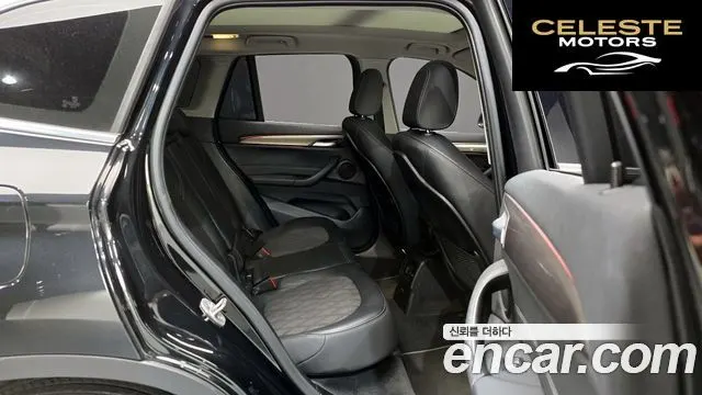 BMW X1 (F48) xDrive 20i xLine 2021 — photo 12 sur 20