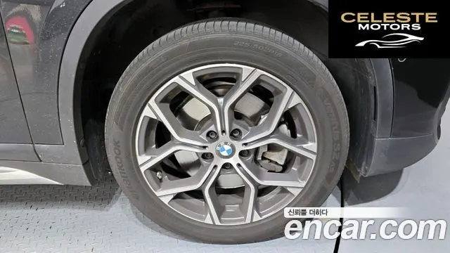 BMW X1 (F48) xDrive 20i xLine 2021 — photo 5 sur 20