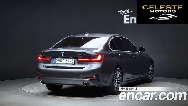 BMW Série 3 (G20) 320i 2020 — photo 2 sur 20