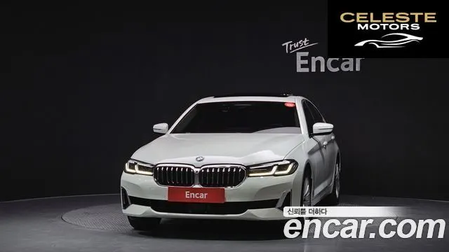 BMW Série 5 (G30) 530i Luxury 2021 — photo 3 sur 20