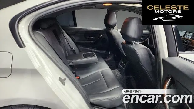 BMW Série 3 (F30) 320i 2013 — photo 12 sur 20