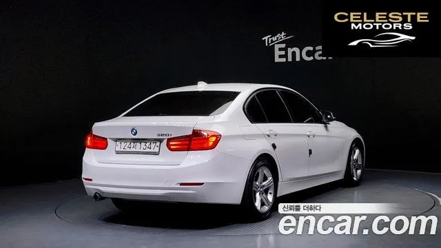 BMW Série 3 (F30) 320i 2013 — photo 2 sur 20