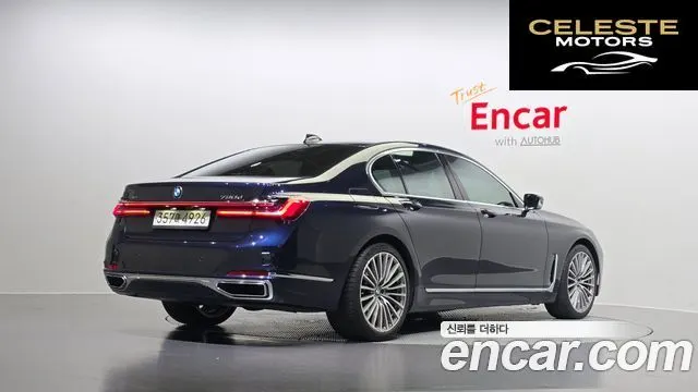 BMW Série 7 (G11) 730d xDrive Design Pure Excellence 2020 — photo 2 sur 20