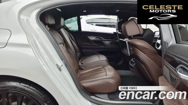 BMW Série 7 (G11) 740Li xDrive M Sport 2020 — photo 12 sur 20