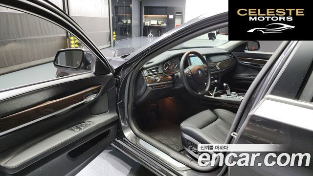 BMW Série 7 (F01) 740Li 2011 — photo 10 sur 20