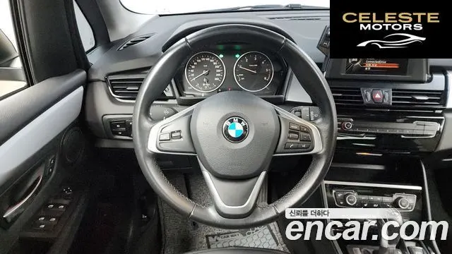 BMW Série 2 Active Tourer (F45) Joy 2015 — photo 13 sur 26