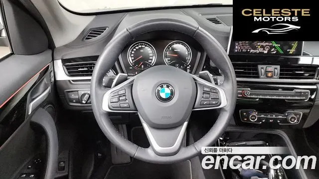 BMW X1 (F48) xDrive 20i xLine 2022 — photo 13 sur 20