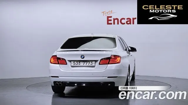 BMW Série 5 (F10) 528i 2010 — photo 4 sur 20