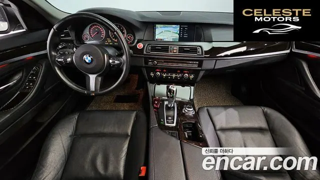 BMW Série 5 (F10) 528i 2010 — photo 7 sur 20