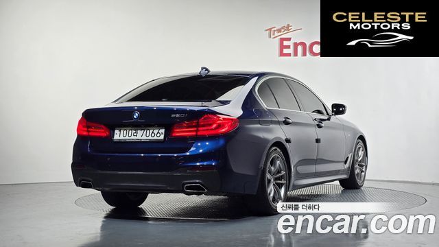BMW Série 5 (G30) 520i M Sport 2020 — photo 2 sur 20