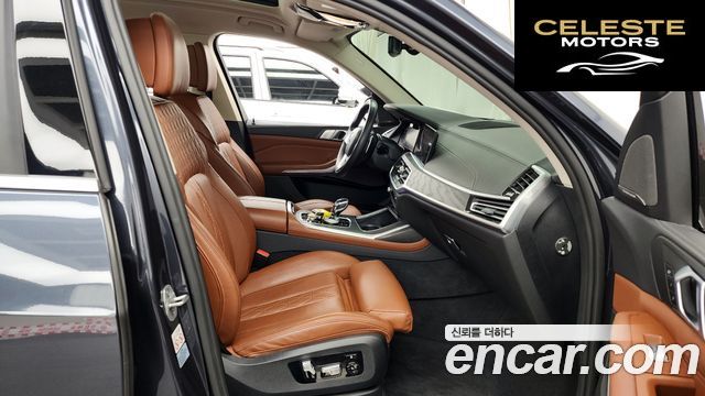 BMW X7 (G07) xDrive 40i Design Pure Excellence 6 places 2021 — photo 11 sur 20