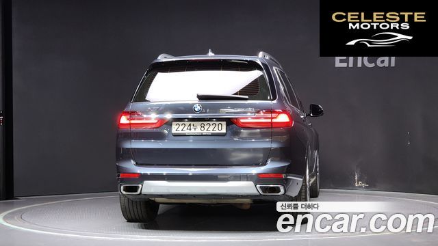 BMW X7 (G07) xDrive 40i Design Pure Excellence 6 places 2021 — photo 4 sur 20