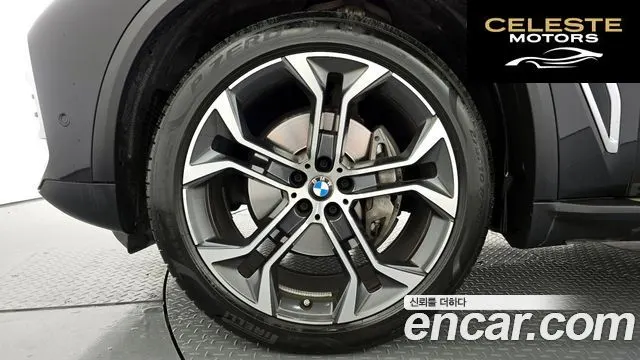 BMW X5 (G05) xDrive 30d xLine 2023 — photo 5 sur 20