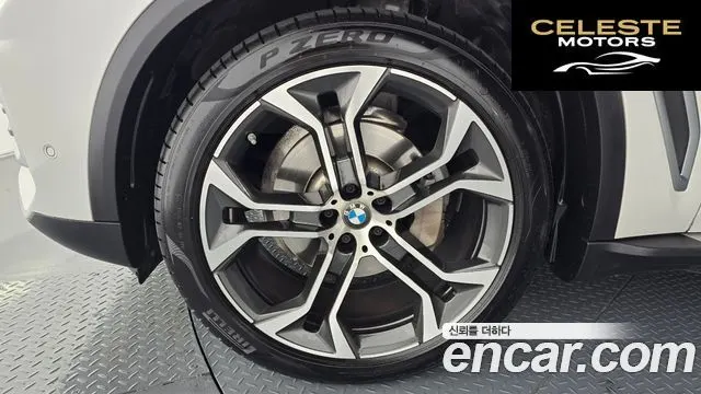 BMW X5 (G05) xDrive 40i xLine 2023 — photo 5 sur 20