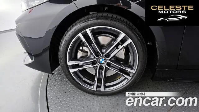 BMW Série 1 (F40) 120i M Sport 2024 — photo 5 sur 20