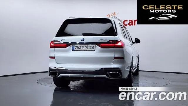 BMW X7 (G07) xDrive 40i M Sport 6 places 2022 — photo 4 sur 20