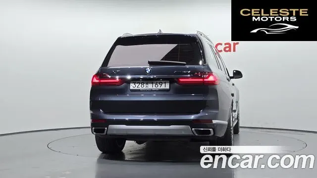 BMW X7 (G07) xDrive 40d Design Pure Excellence 7 places 2022 — photo 4 sur 20