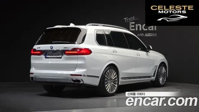BMW X7 (G07) xDrive 40i Design Pure Excellence 6 places 2022 — photo 2 sur 26