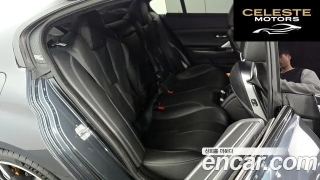 BMW M6 (F12) M6 Gran Coupé 2013 — photo 12 sur 20